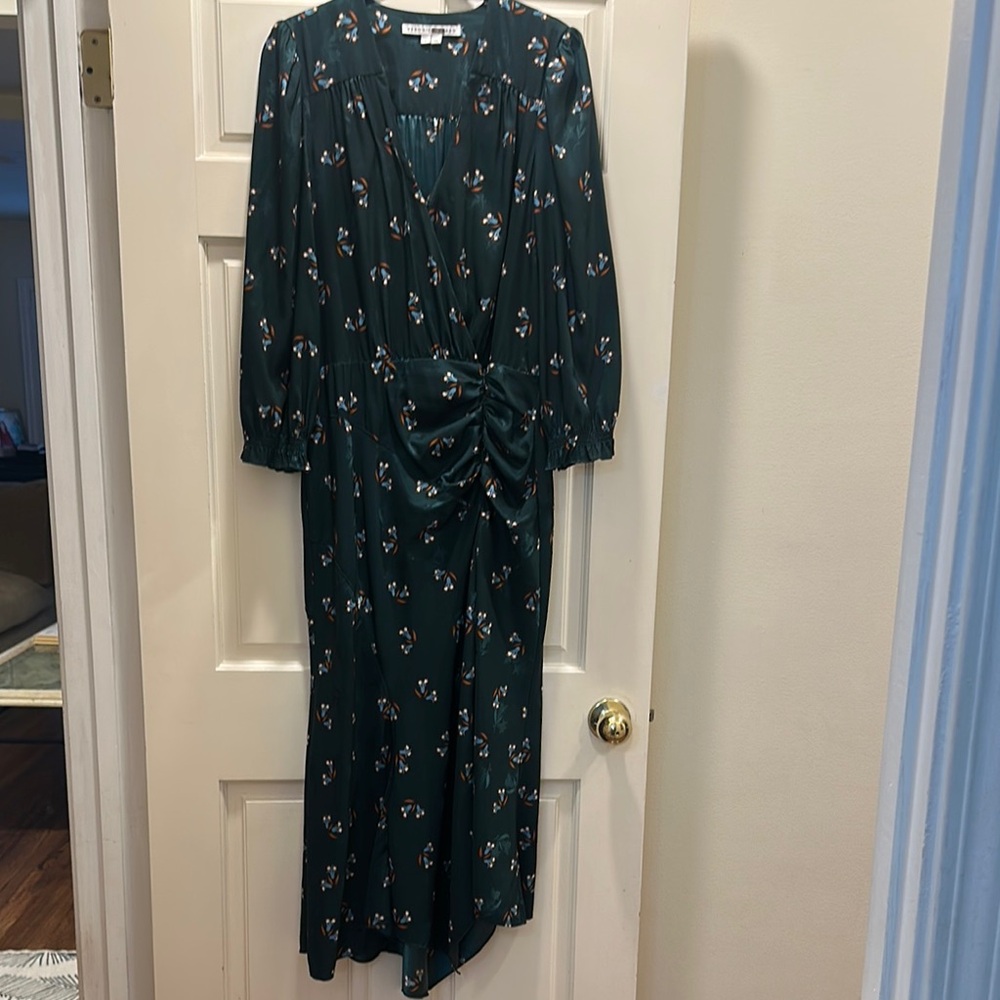 Veronica Beard Elegant Green Floral Dress